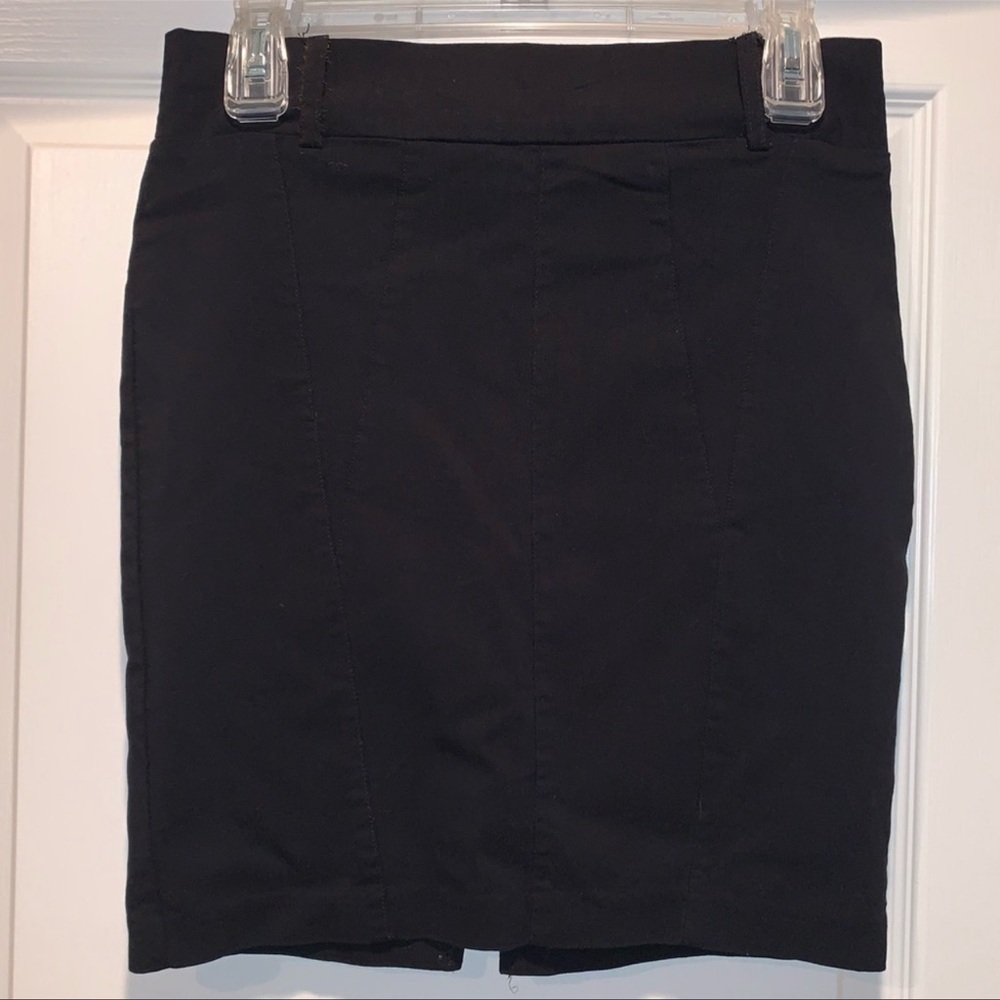 Joe Benbasset | Skirt